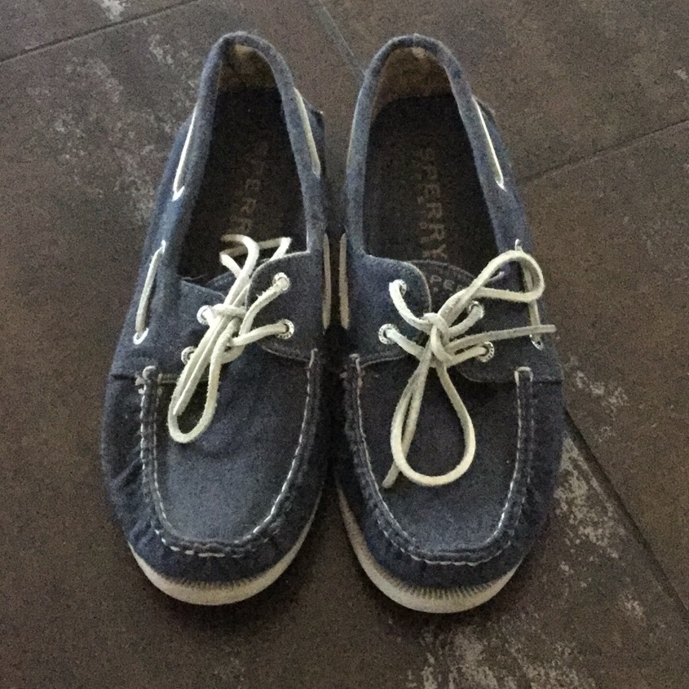 Blue jean sperry top sider shoes
